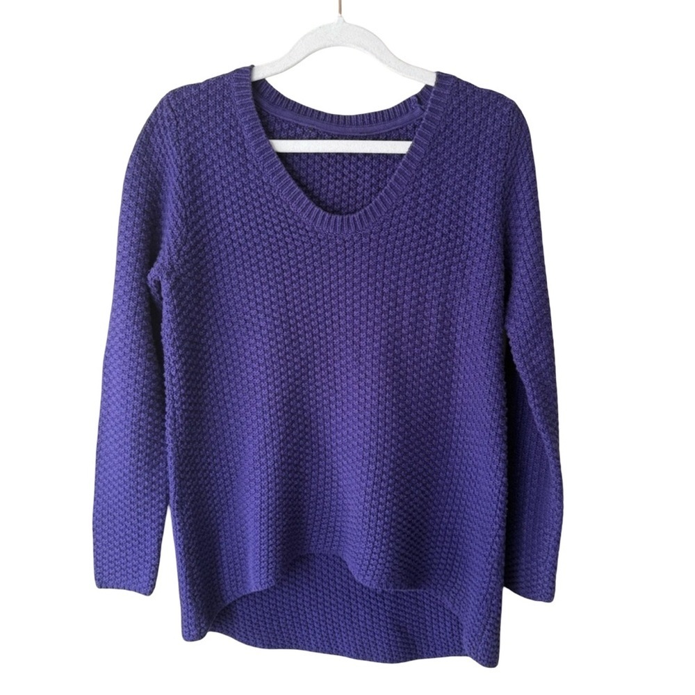 Source Unknown Purple V-Neck Sweater Women’s M